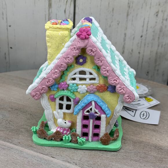 Easter Gingerbread House Tabletop Claydough LED light up Pink Green Pastel 30E36 - Picture 2 of 14
